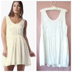 White Rayon Breezy Skater Flare Dress Cutouts M L